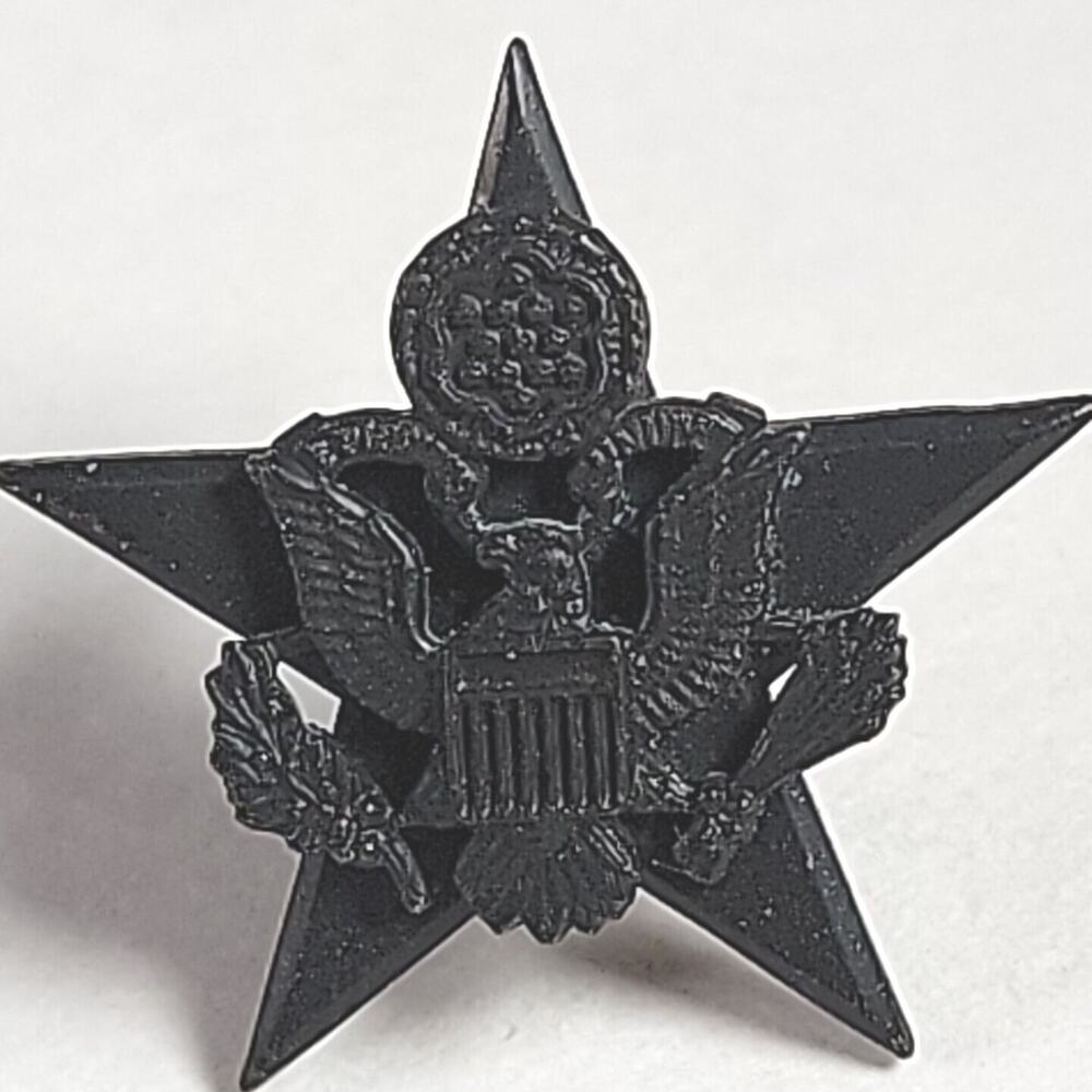 Vintage US Army Officer Rank Blackened Field Insignia Star Military